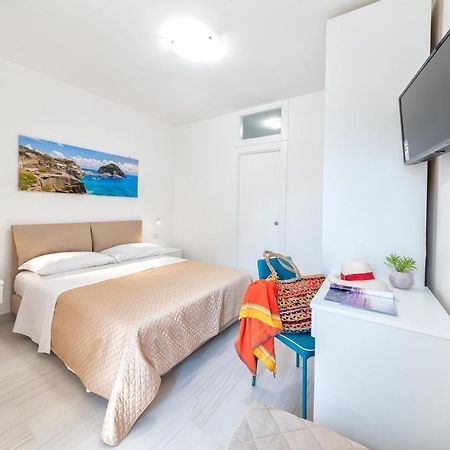 B&B La Gioia Ischia Exterior photo